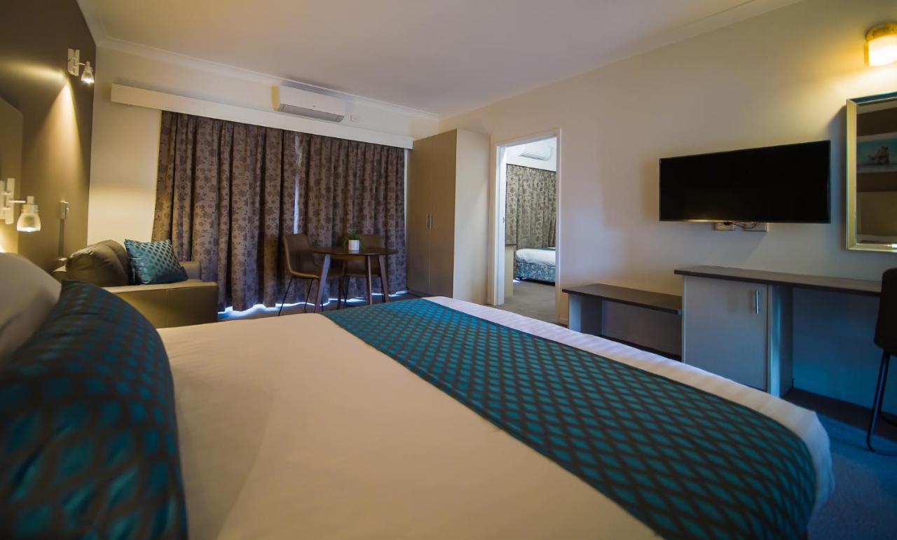 Hamilton'S Queanbeyan Motel Ngoại thất bức ảnh