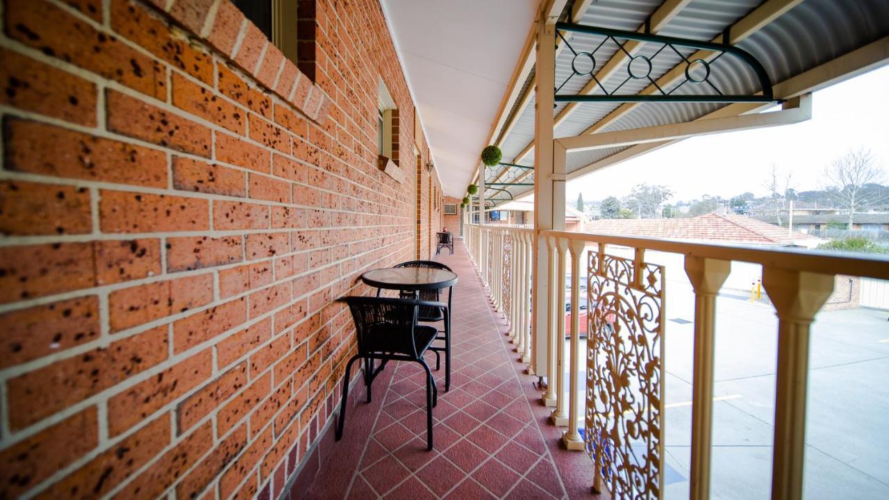 Hamilton'S Queanbeyan Motel Ngoại thất bức ảnh