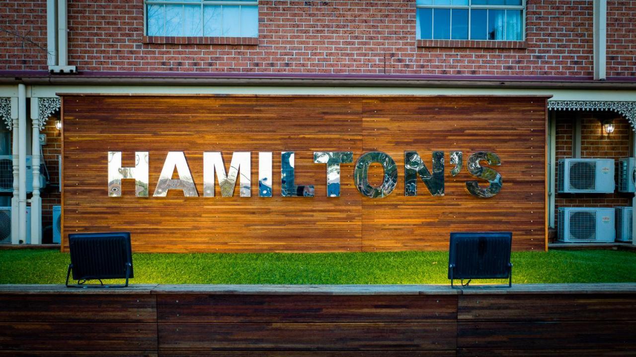 Hamilton'S Queanbeyan Motel Ngoại thất bức ảnh