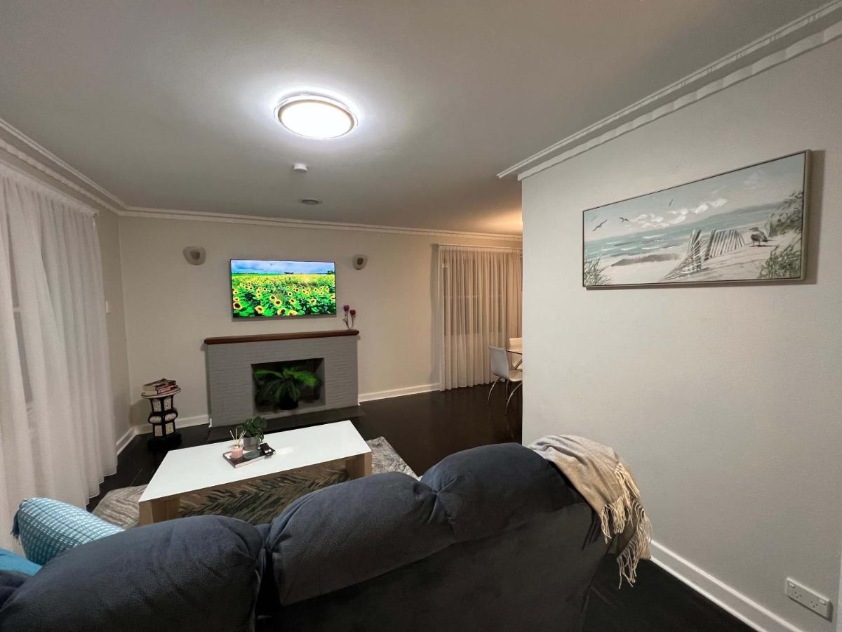 Hamilton'S Queanbeyan Motel Ngoại thất bức ảnh