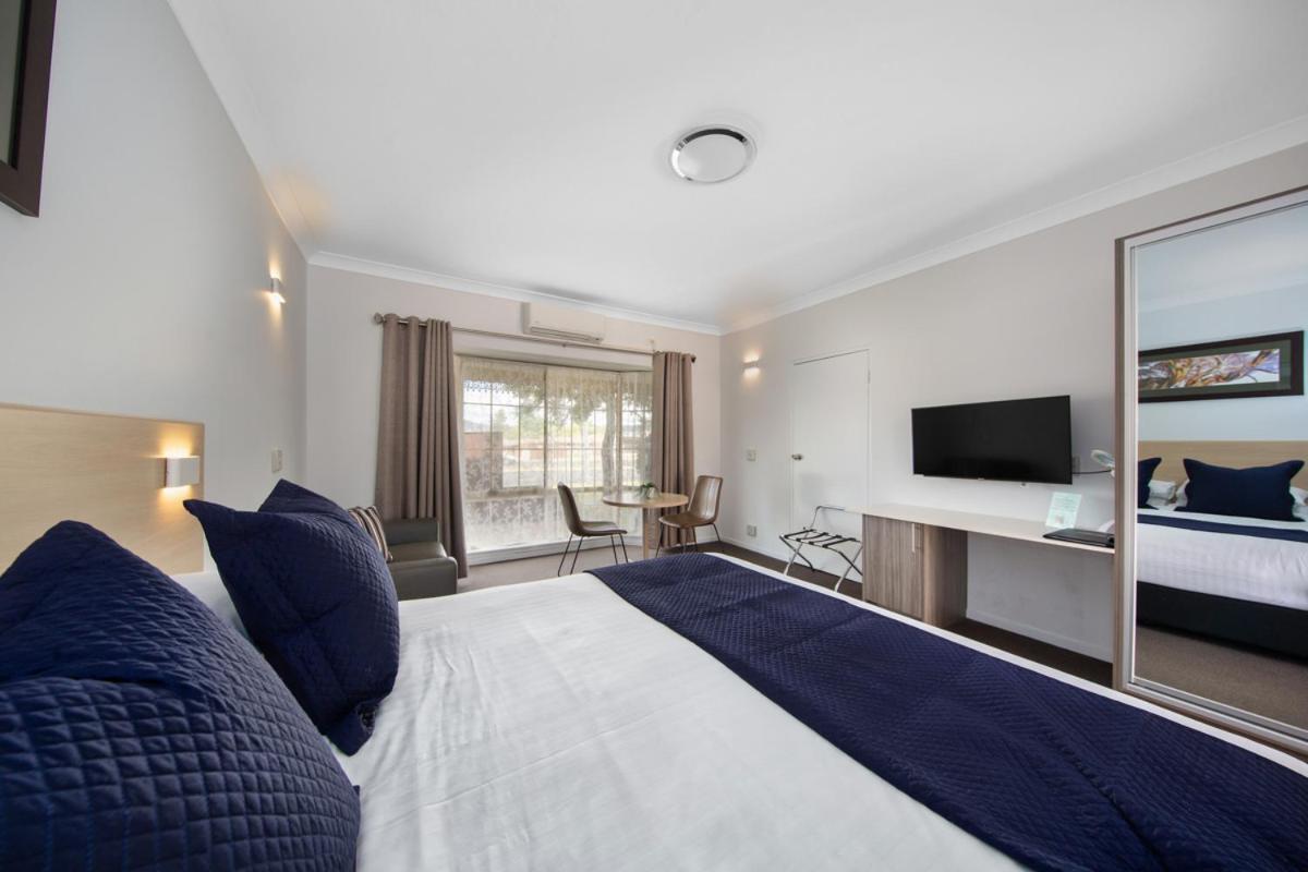 Hamilton'S Queanbeyan Motel Ngoại thất bức ảnh