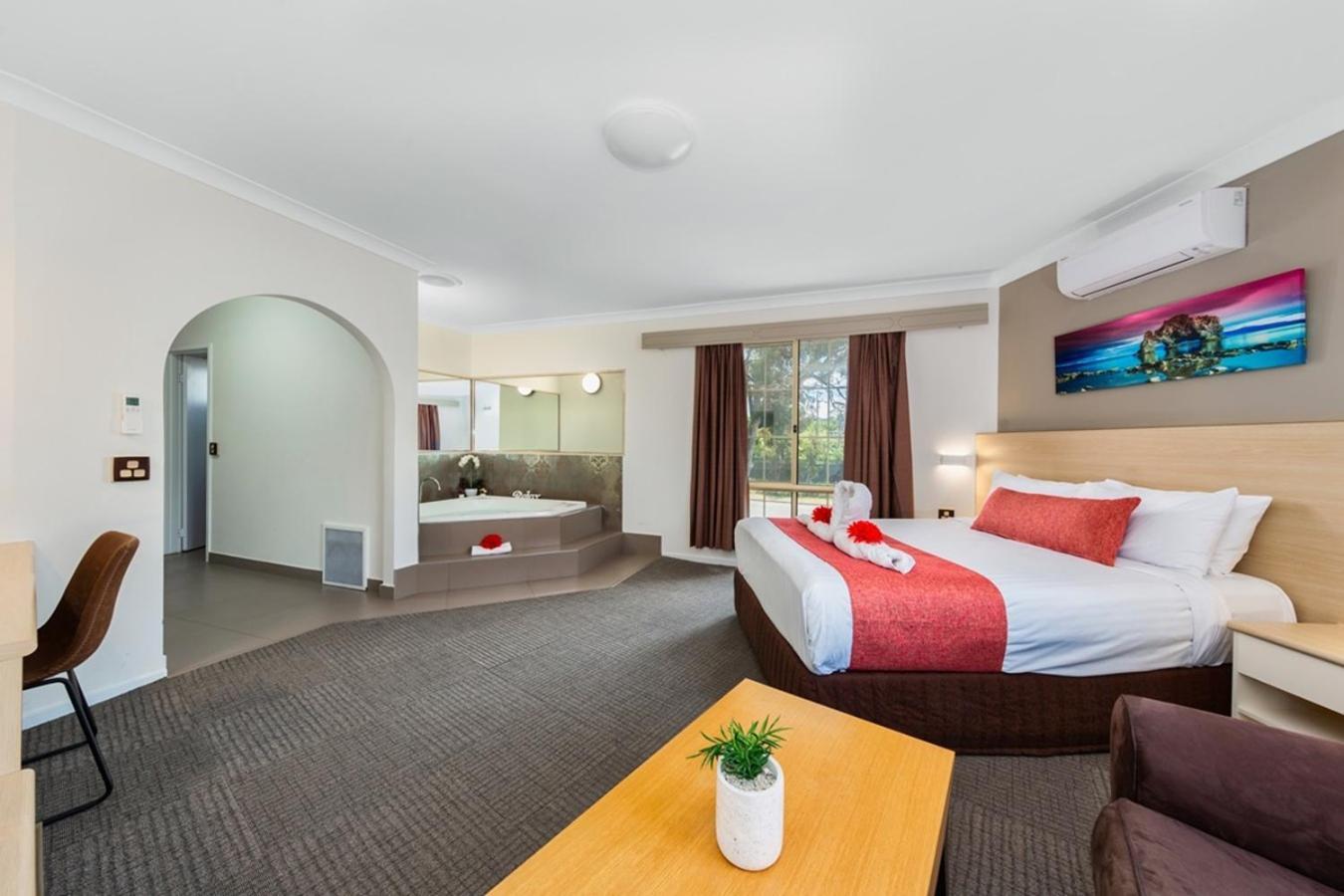 Hamilton'S Queanbeyan Motel Ngoại thất bức ảnh